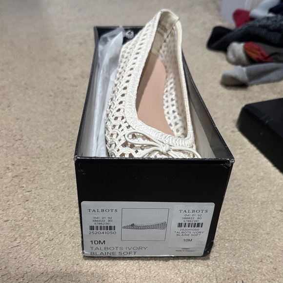Talbots Elegant White Lace Ballet Flats-10m - Picture 2 of 4